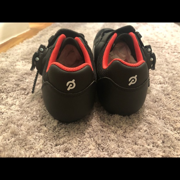 Peloton Cycling Bike Shoes with Cleats - Picture 3 of 3